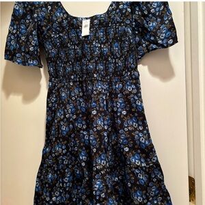 Gap Summer Ready Flower Dress Puff Sleeve Great Detail Pretty Pattern L NWT